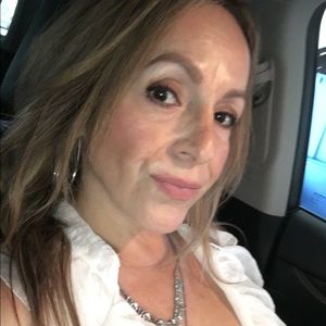 Meet your Posher, Rosa